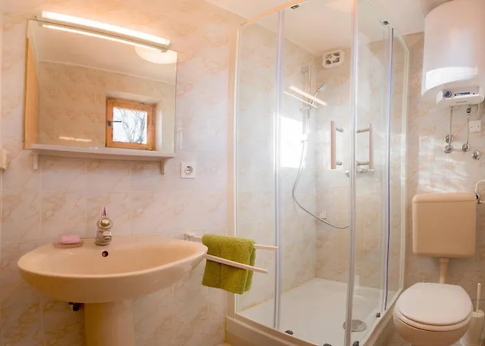 Little Dream House In A Perfect Spot Zalog